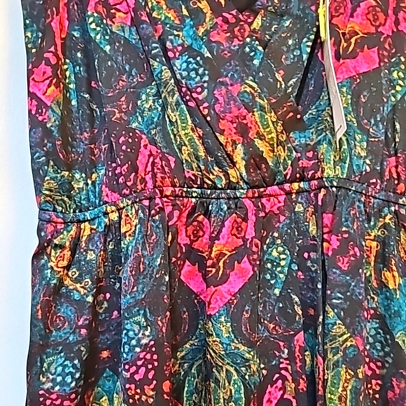 BCBGeneration formal Occasion dress Multi colors small nwt - Picture 4 of 12
